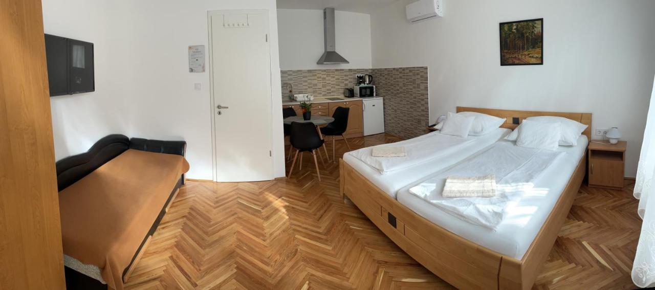 Bogoly Apartman Tokaj Exterior photo