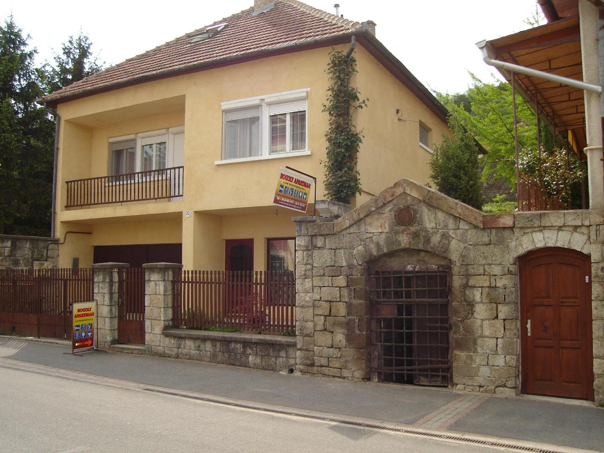 Bogoly Apartman Tokaj Exterior photo
